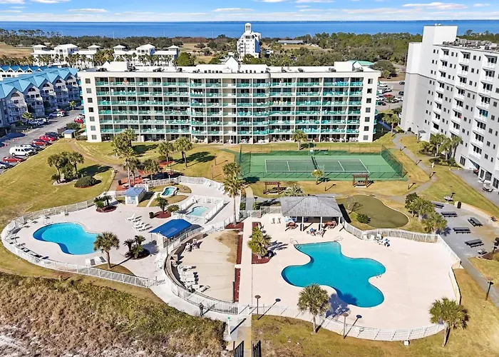 Plantation Palms 6507